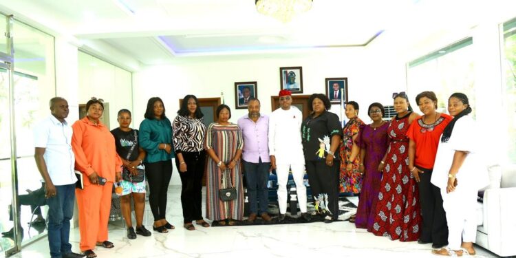 Rt. Hon. Odey Receives Northern Cross River Carnival Committee