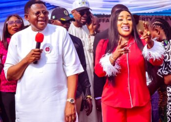 Yelutide: Nigeria Burst With Joy At President tinubu’s Unprecedented Christmas Packages; As FG Launched The Renewed Hope Grants For Very Poor And Vulnerable Groups In Cross River State