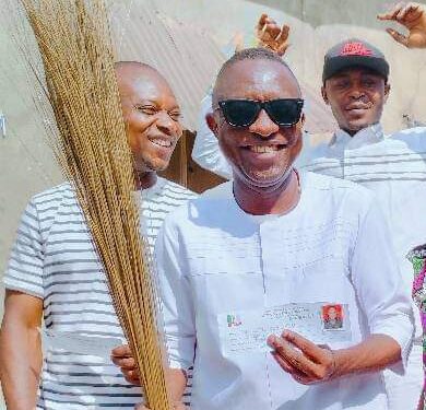 Akamkpa/Biase Federal Constituency Re-run: Prominent PDP figure Kennedy Okoi and several others switch allegiance to the ruling APC