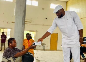 Women’s Day: Cross River Lawmaker, Cyril Omini Empowers Constituents with ₦15 Million Cash Grants