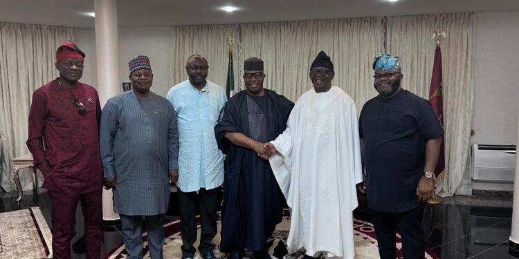 Eba, other APC States Chairmen South South meets Senate President