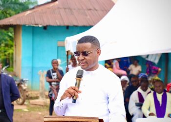 Governor Otu Attends Funeral Mass of Sylvester Egbede In Ogoja