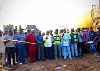 Infrastructure Development: Governor Otu Commences Rehabilitation And Reconstruction Of Two More Roads Project in Yala and Ogoja Local Government Areas