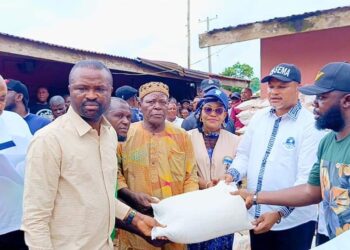 CRSG, NEMA Distribute Relief Materials to Windstorm Disaster Victims in Obubra