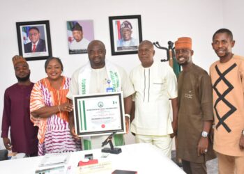 Youth Group Honours Obudu Council Chairman As Grand Patron, Confers Peace Ambassador Award