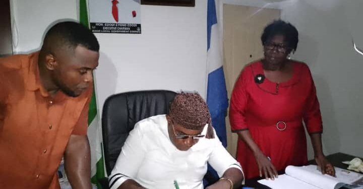 Biase Council Chairman, Hon. Edodi Eyong Edodi, Assents to Vocational Training Centre Bill